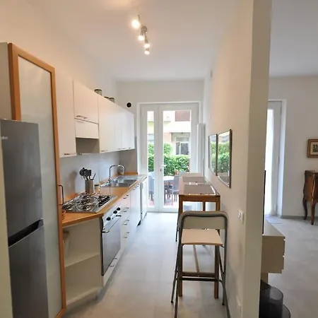 Con Giardino Da Tiziana Appartement Viareggio